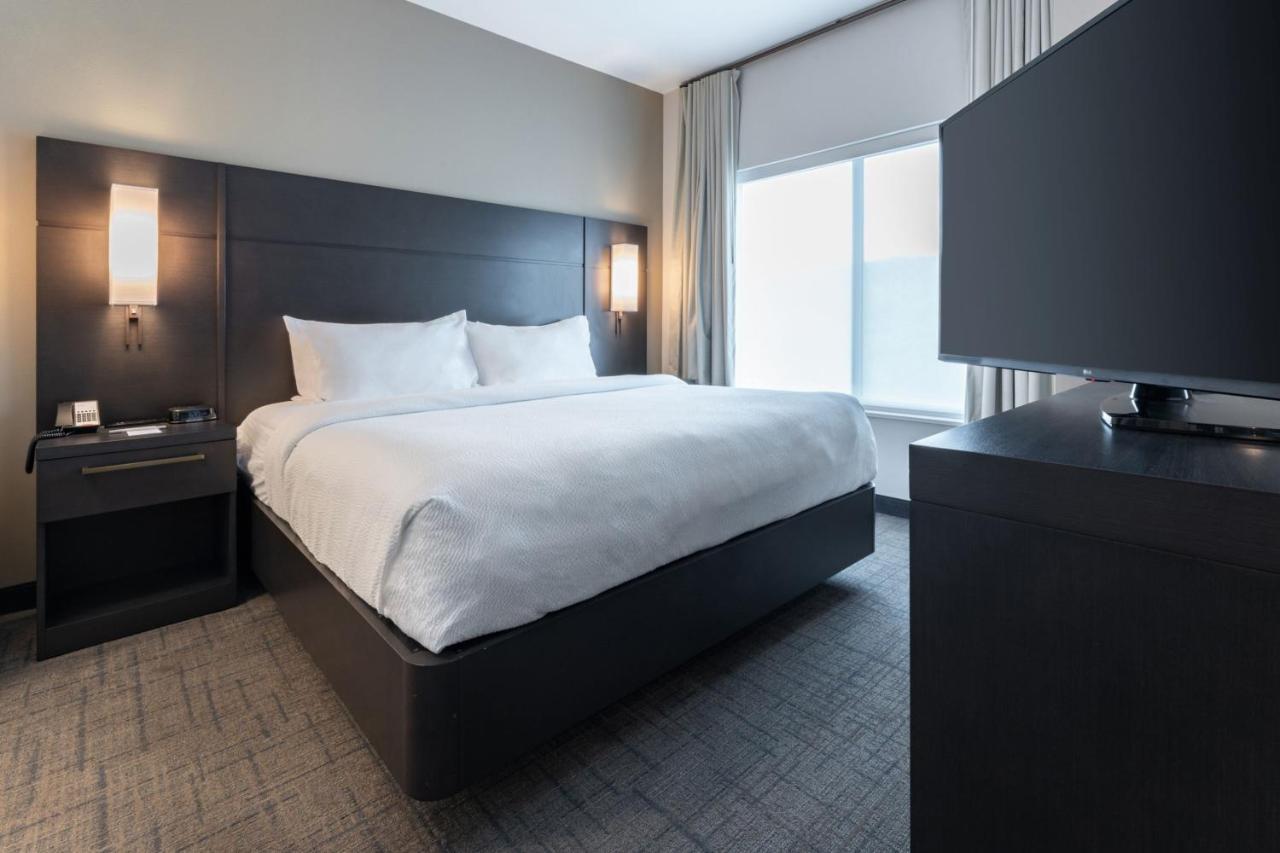 Hotel By Marriott Arena